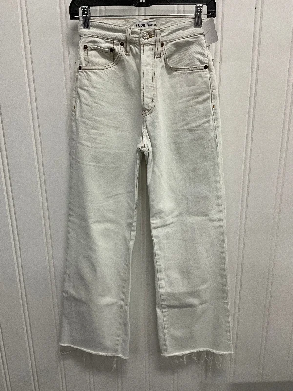 Jeans Flared By Clothes Mentor In White, Size: 24