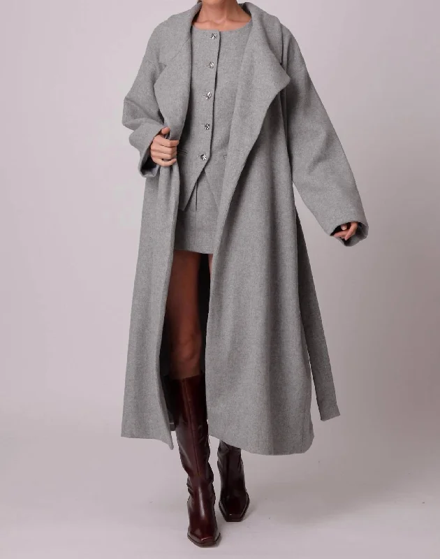 Damson Coat In Gray